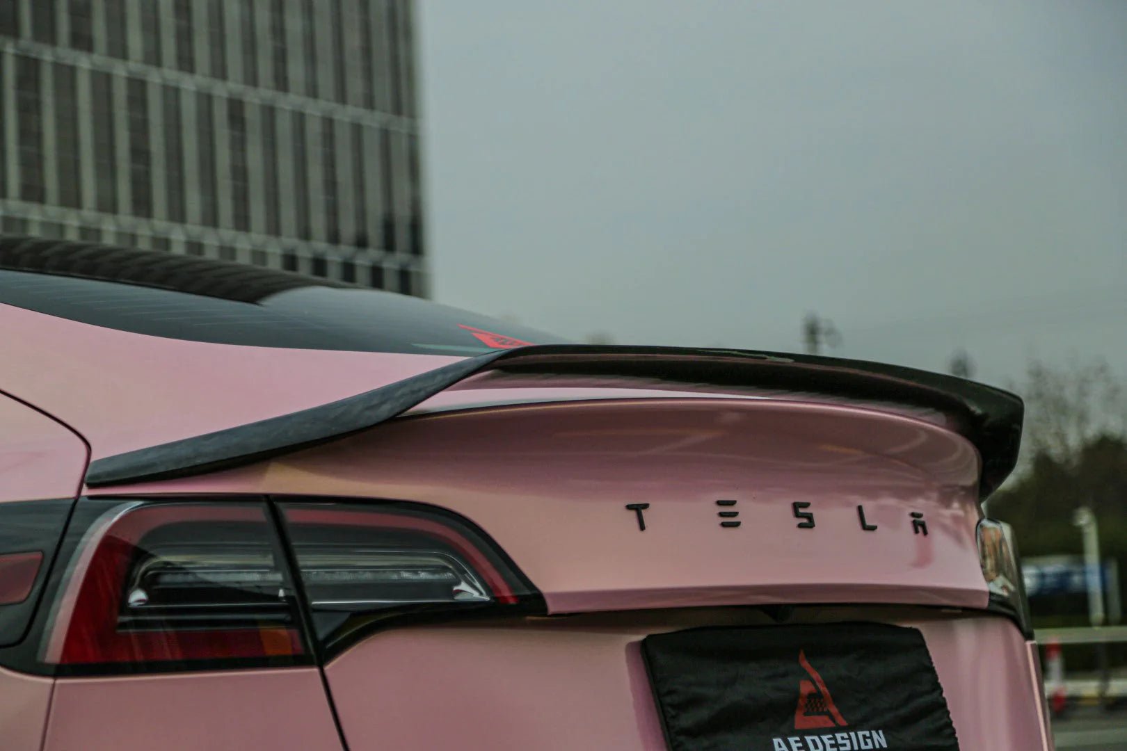 AERO DESIGN TESLA MODEL 3 PERFORMANCE CARBON FIBRE REAR SPOILER