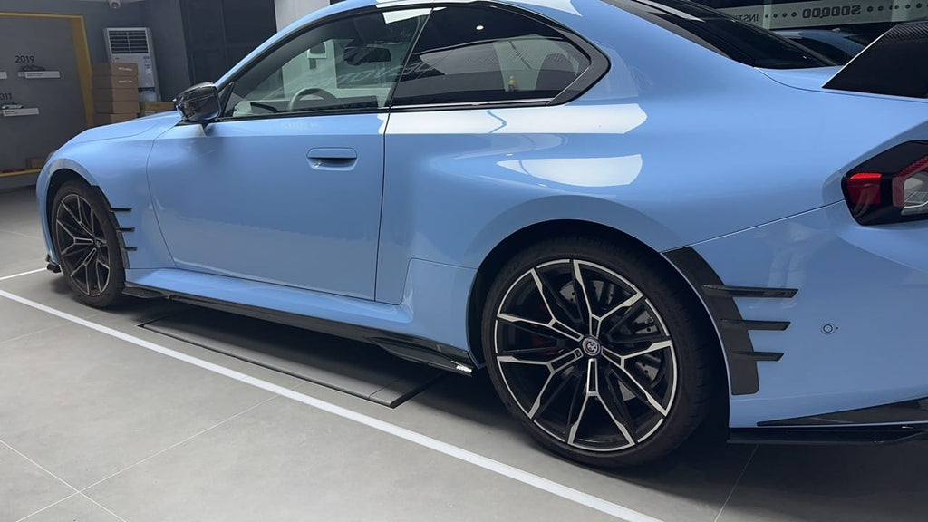 BMW M2 G87 DRY CARBON FIBER CENTER COSOLE SIDE COVERS main image 1