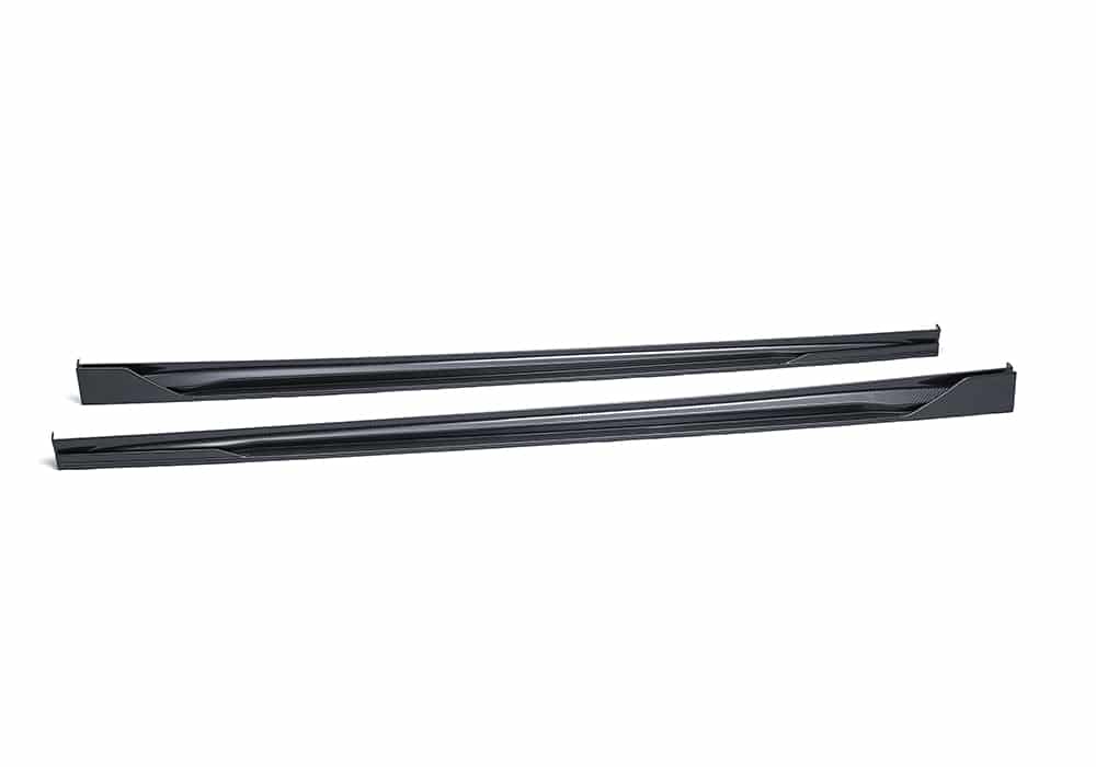 BMW X6 G06 carbon fibre side skirts angle view