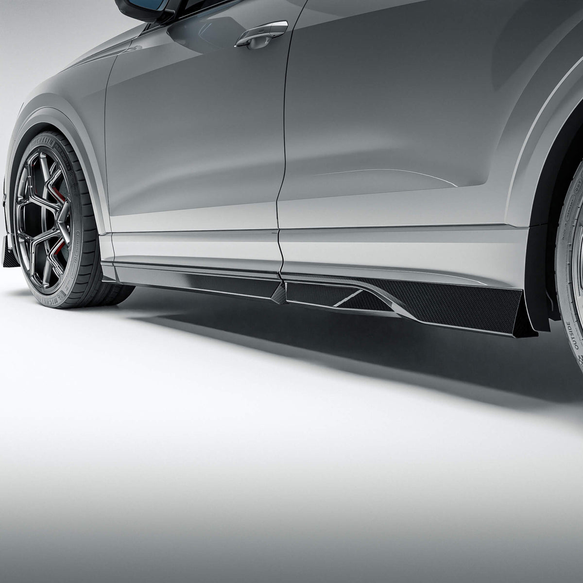 RevoZport Audi RSQ8 Pre-LCI carbon fibre side skirts