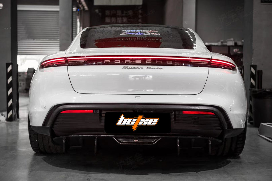 BCTXE - PORSCHE TAYCAN 9J1 / CROSS TURISMO BASE 4 4S GTS 2020+ DRY CARBON FIBRE REAR DIFFUSER
