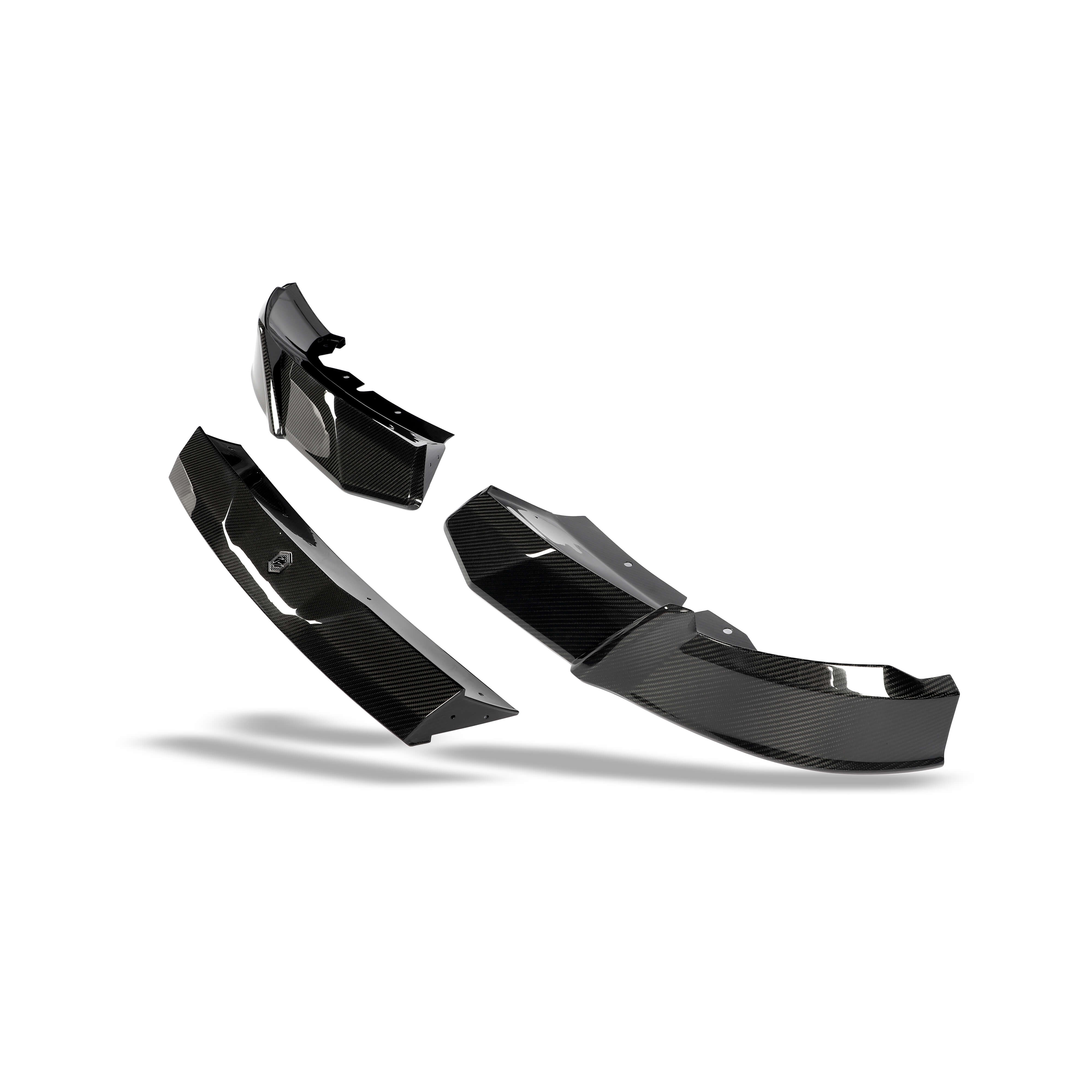 RevozPort BMW XM G09 carbon fibre front lip detail