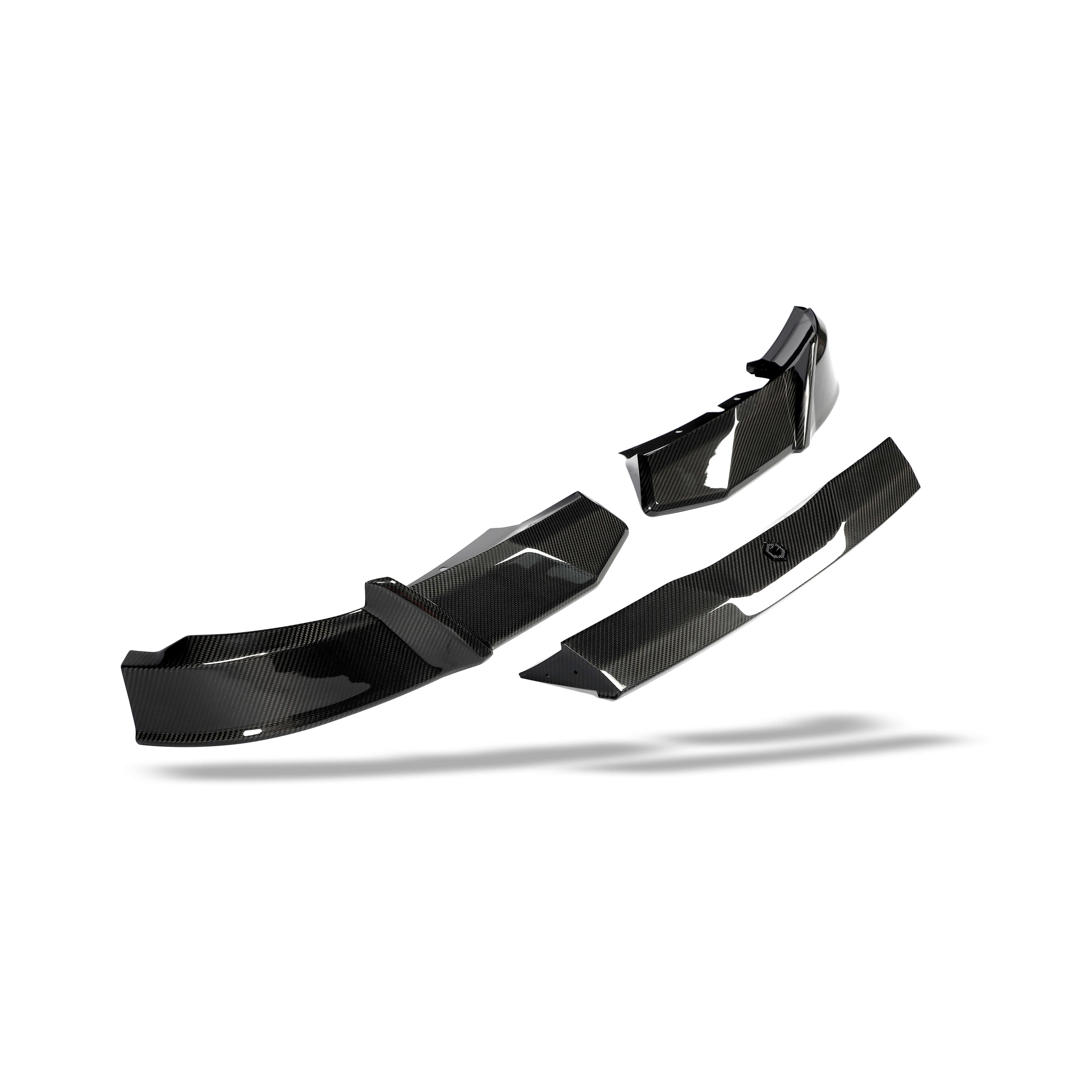 RevozPort BMW XM G09 carbon fibre front lip detail
