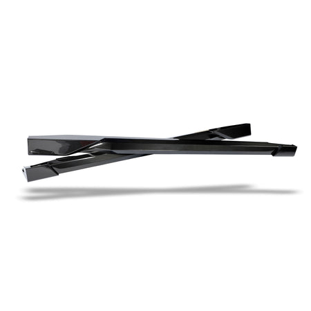 RevozPort BMW XM G09 carbon fibre side skirt detail