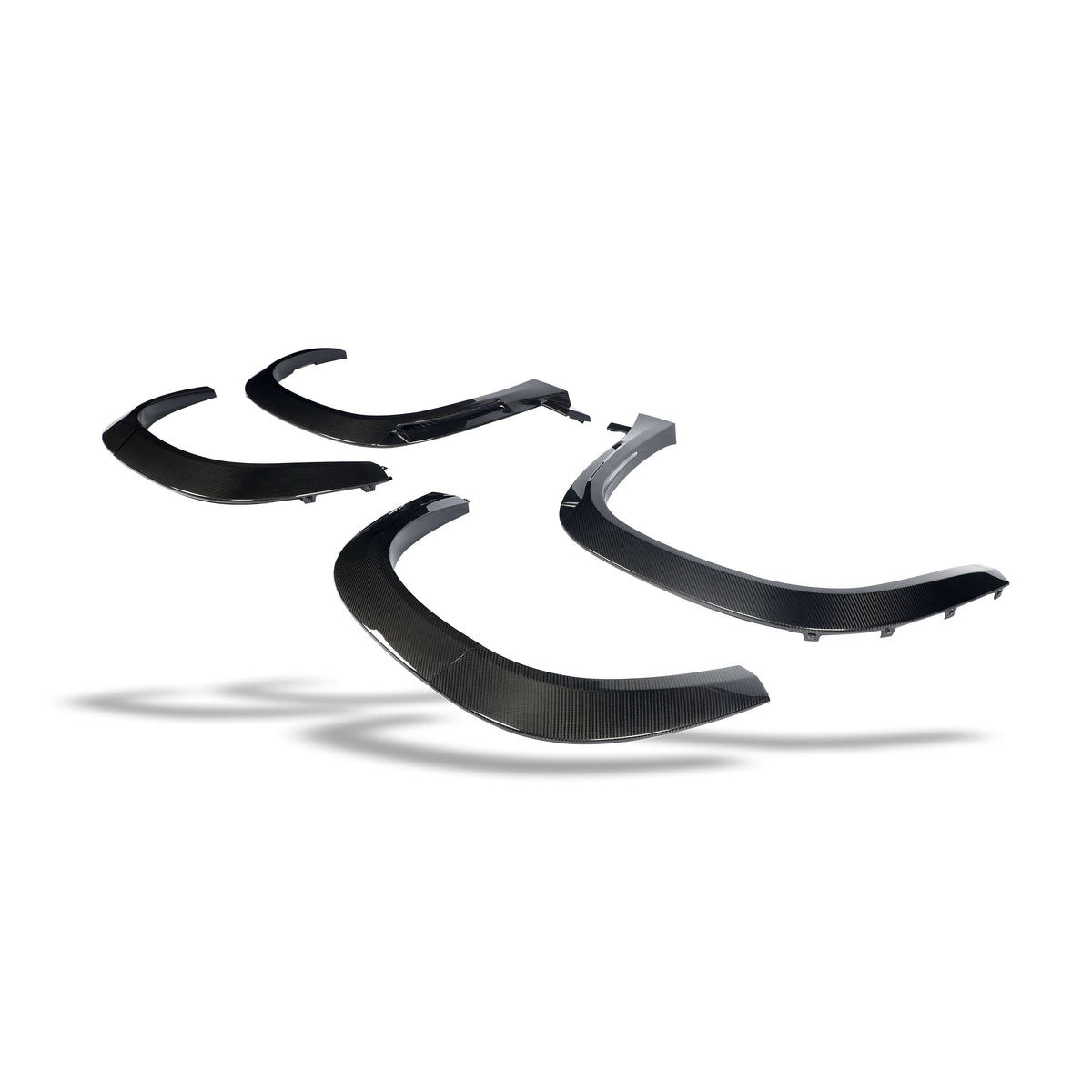RevozPort BMW XM G09 carbon fibre wheel arch trim detail