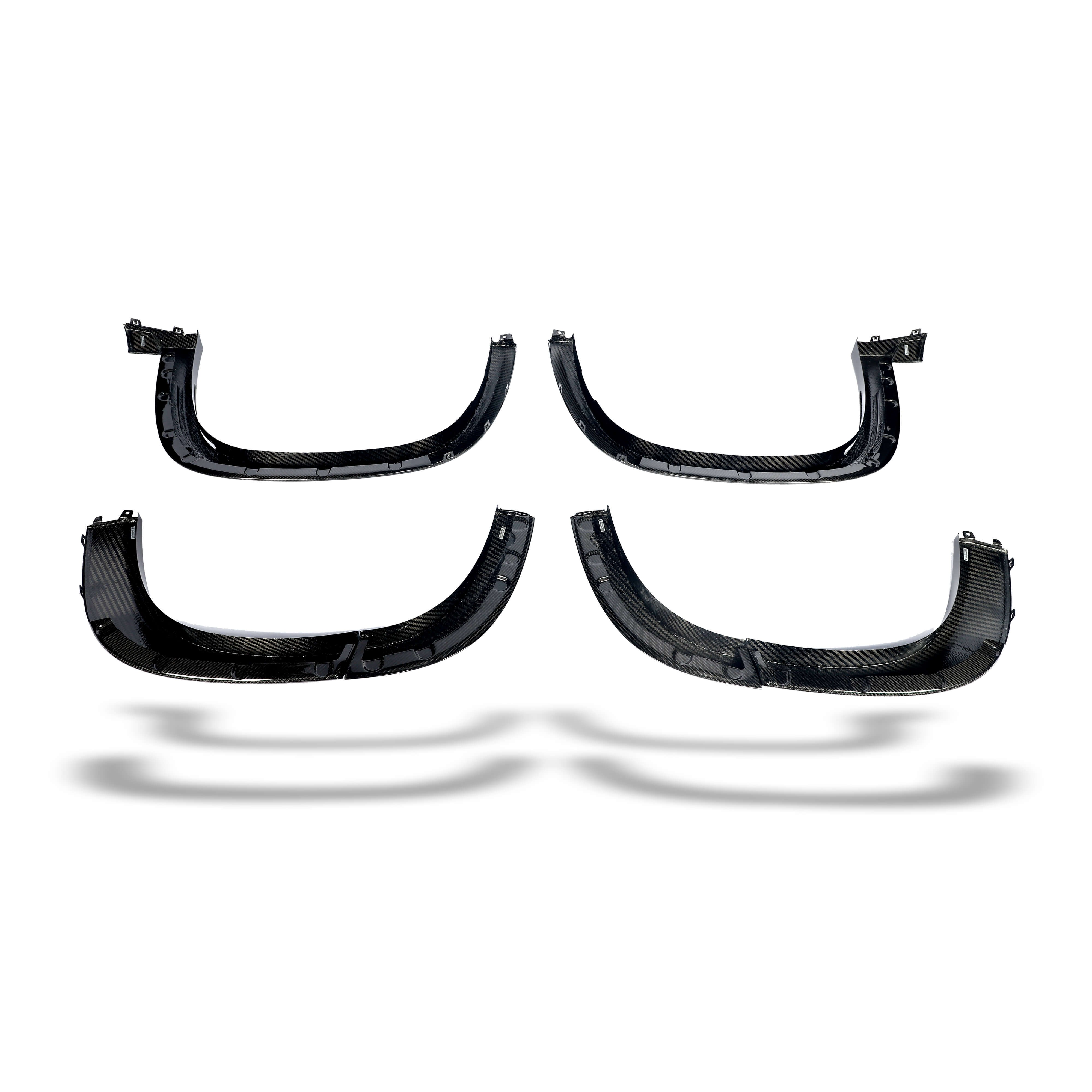 RevozPort BMW XM G09 carbon fibre wheel arch trim detail