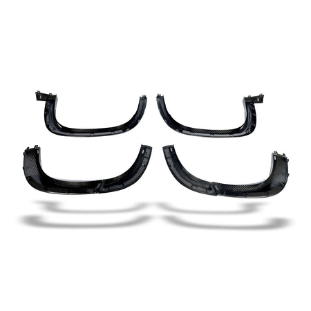 RevozPort BMW XM G09 carbon fibre wheel arch trim detail