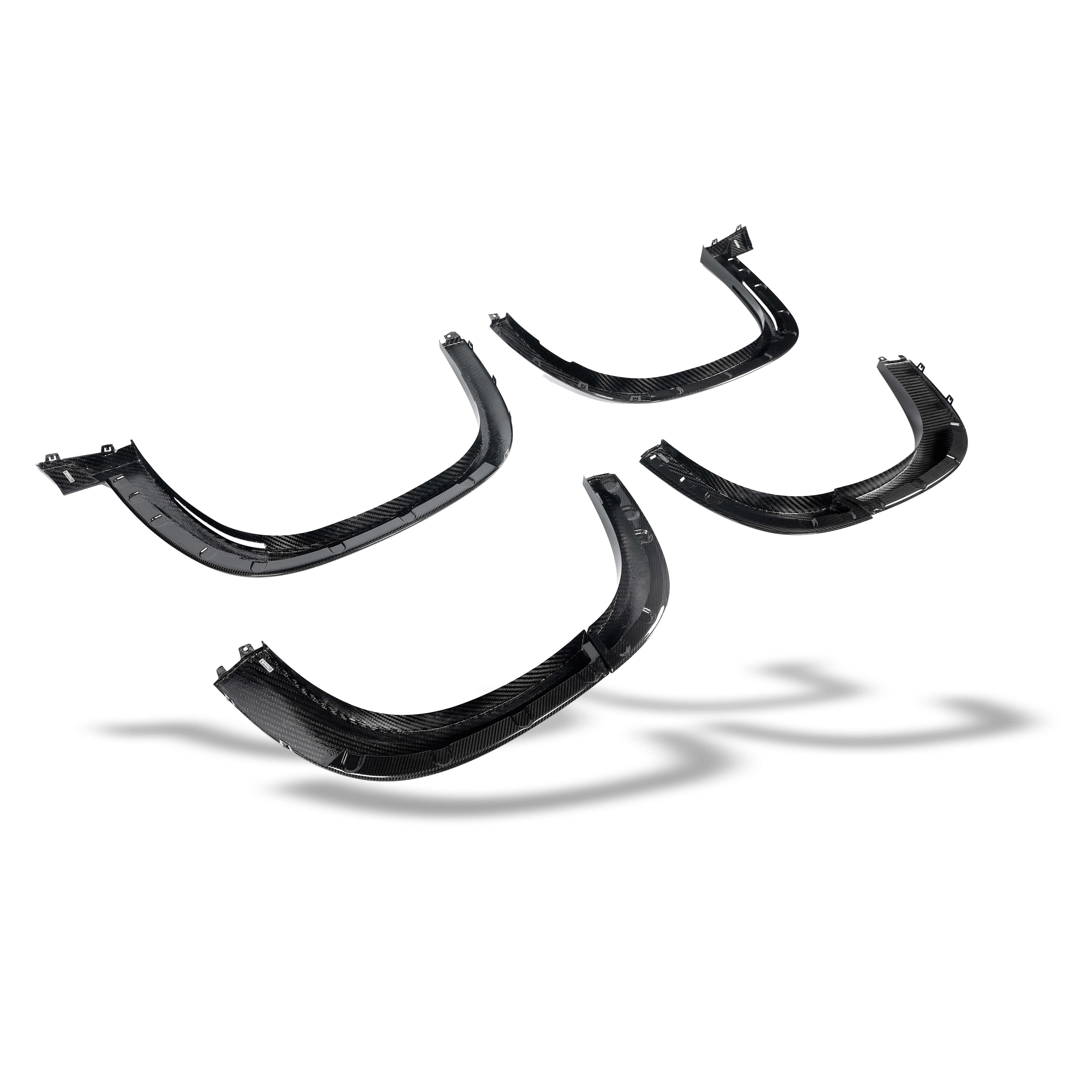 RevozPort BMW XM G09 carbon fibre wheel arch trim detail