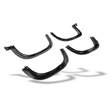 RevozPort BMW XM G09 carbon fibre wheel arch trim detail