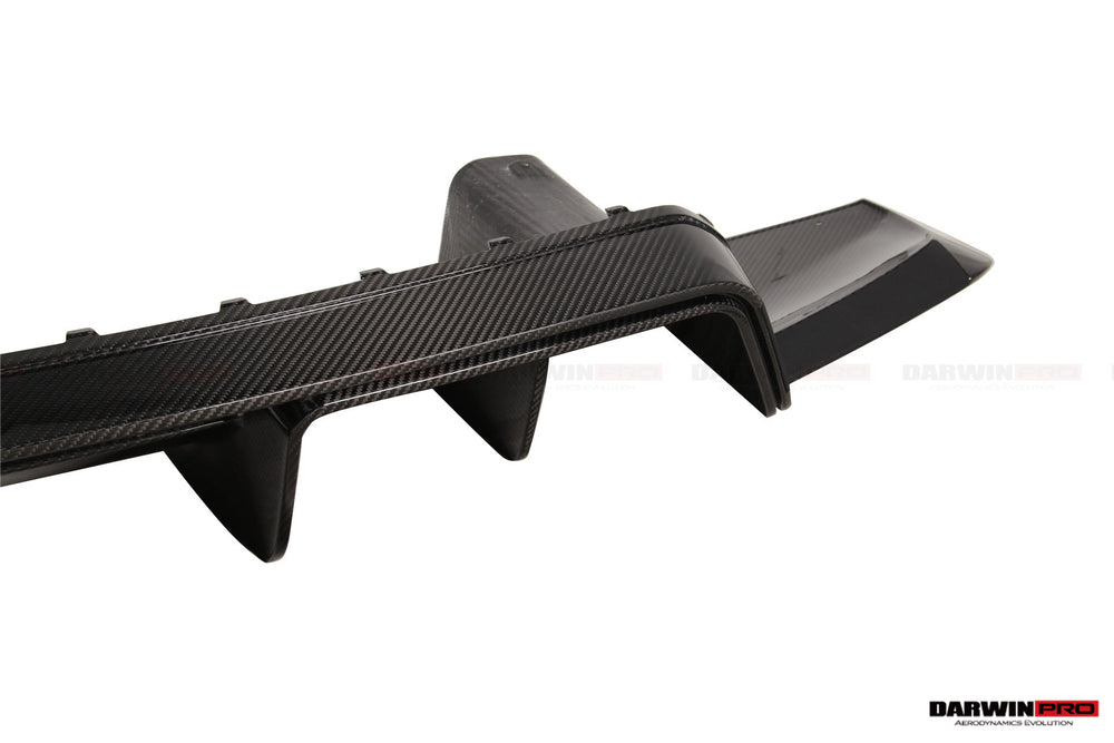 DarwinPro Audi R8 dry carbon fibre rear diffuser