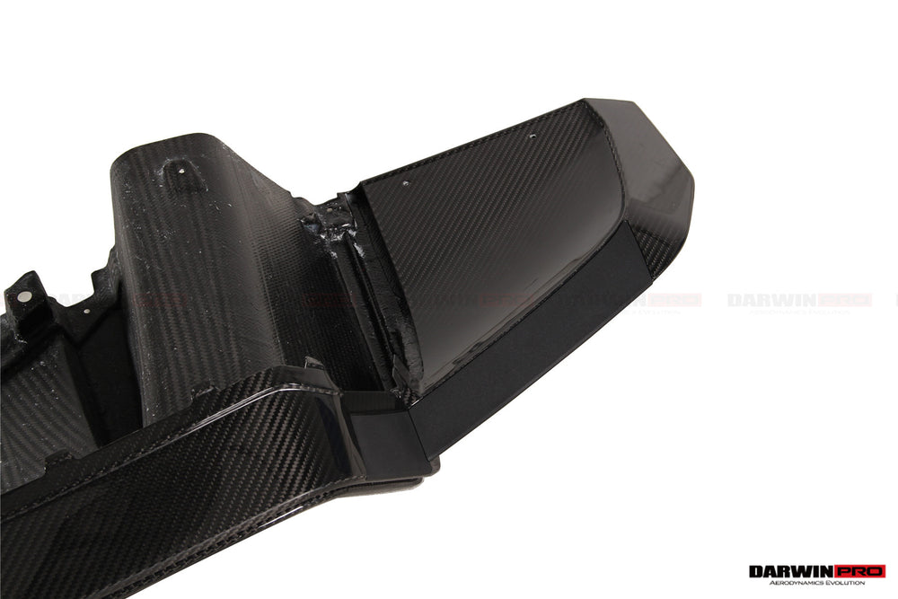 DarwinPro Audi R8 dry carbon fibre rear diffuser