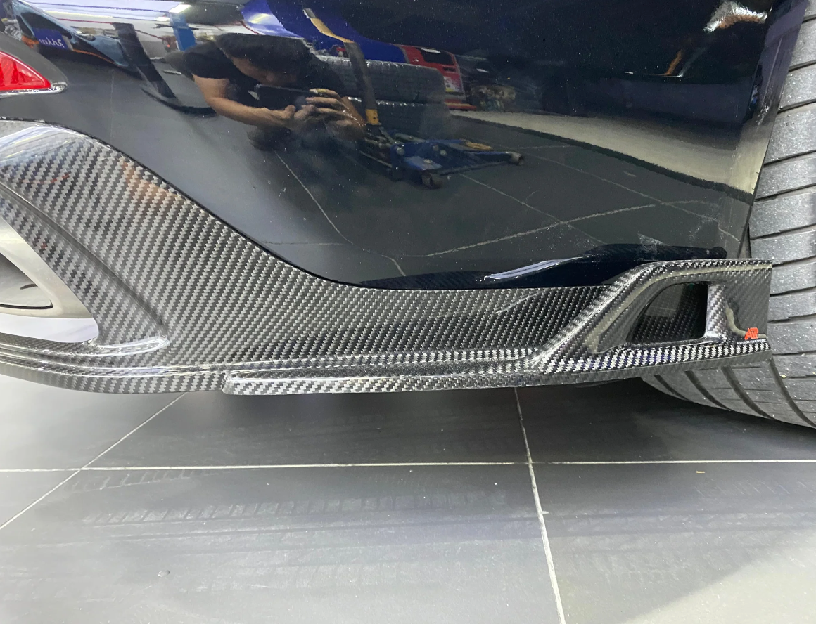 AE DESIGN - PORSCHE PANAMERA 971.1 971.2 DRY CARBON FIBRE REAR DIFFUSER