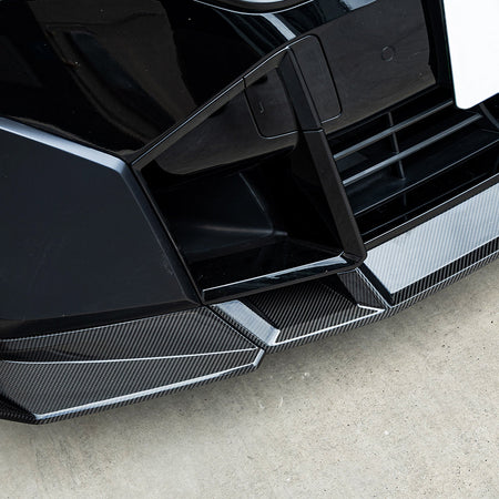 SOOQOO BMW XM G09 carbon fibre front lip detail