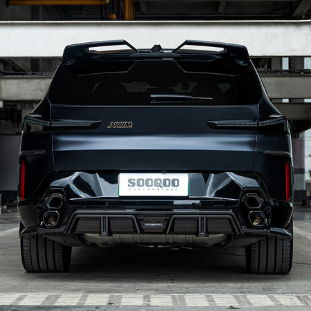 SOOQOO BMW XM G09 carbon fibre rear diffuser detail