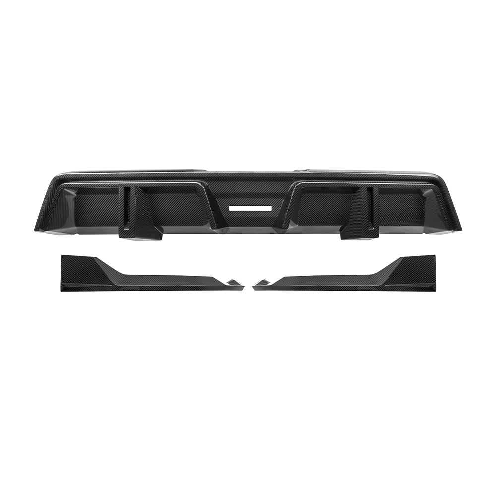 SOOQOO BMW XM G09 carbon fibre rear diffuser fitted