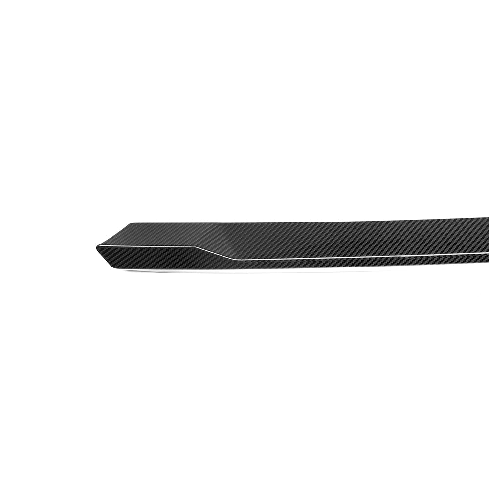 SOOQOO BMW XM G09 carbon fibre rear spoiler detail
