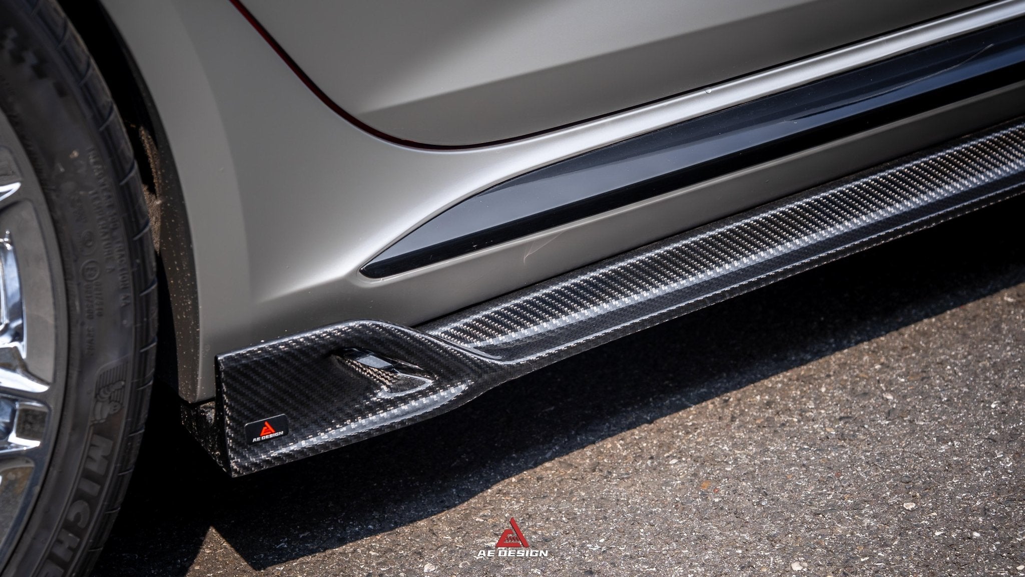 AE DESIGN - AUDI RS4 B9.5 DRY CARBON FIBER SIDE SKIRTS - Aero Carbon UK