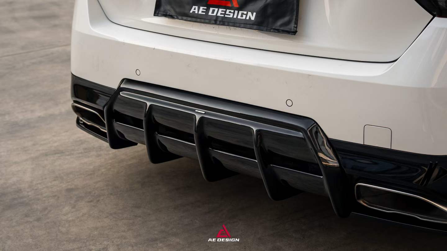 AE DESIGN - BMW 2 SERIES G42 GLOSS BLACK ABS REAR DIFFUSER - Aero Carbon UK