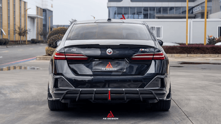 AE DESIGN - BMW I5 M60 G60 DRY CARBON LED REAR DIFFUSER - Aero Carbon UK