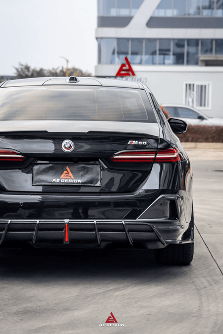 AE DESIGN - BMW I5 M60 G60 DRY CARBON LED REAR DIFFUSER - Aero Carbon UK