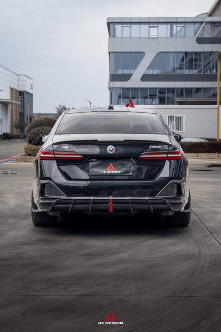 AE DESIGN - BMW I5 M60 G60 DRY CARBON LED REAR DIFFUSER - Aero Carbon UK