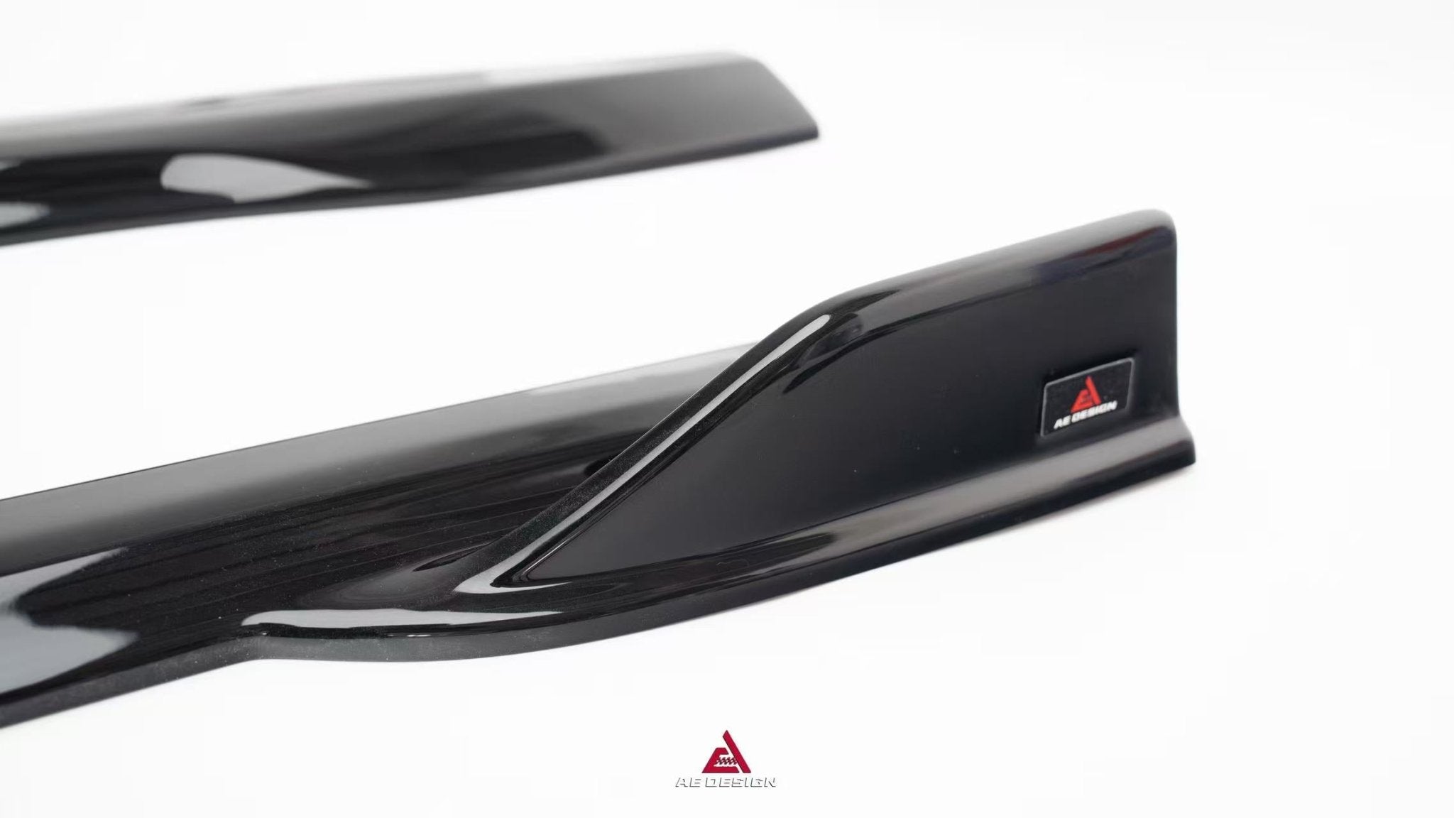 AE DESIGN - BMW M2 G87 GLOSS BLACK SIDE SKIRTS - Aero Carbon UK