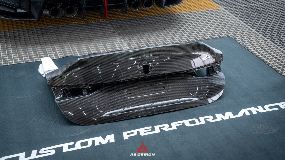 AE DESIGN - BMW M4 G82 / 4 SERIES G22 CARBON FIBRE REAR BOOT TRUNK LID - Aero Carbon UK