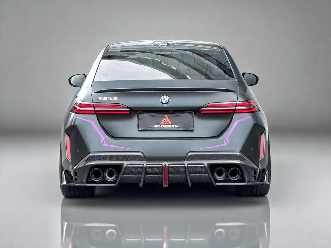 AE DESIGN - BMW M5 G90 DRY CARBON FIBER REAR DIFFUSER - Aero Carbon UK