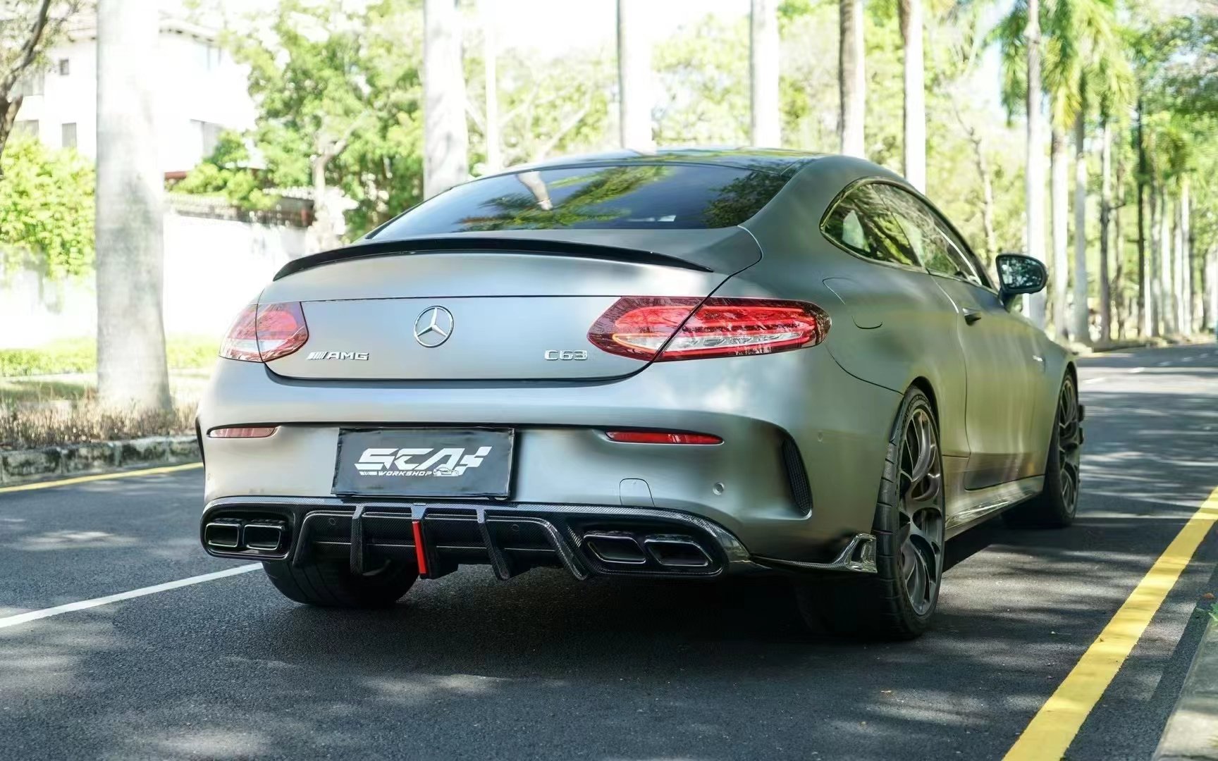 AE DESIGN - MERCEDES BENZ C63 C63S W205 CARBON FIBRE LED REAR DIFFUSER - Aero Carbon UK