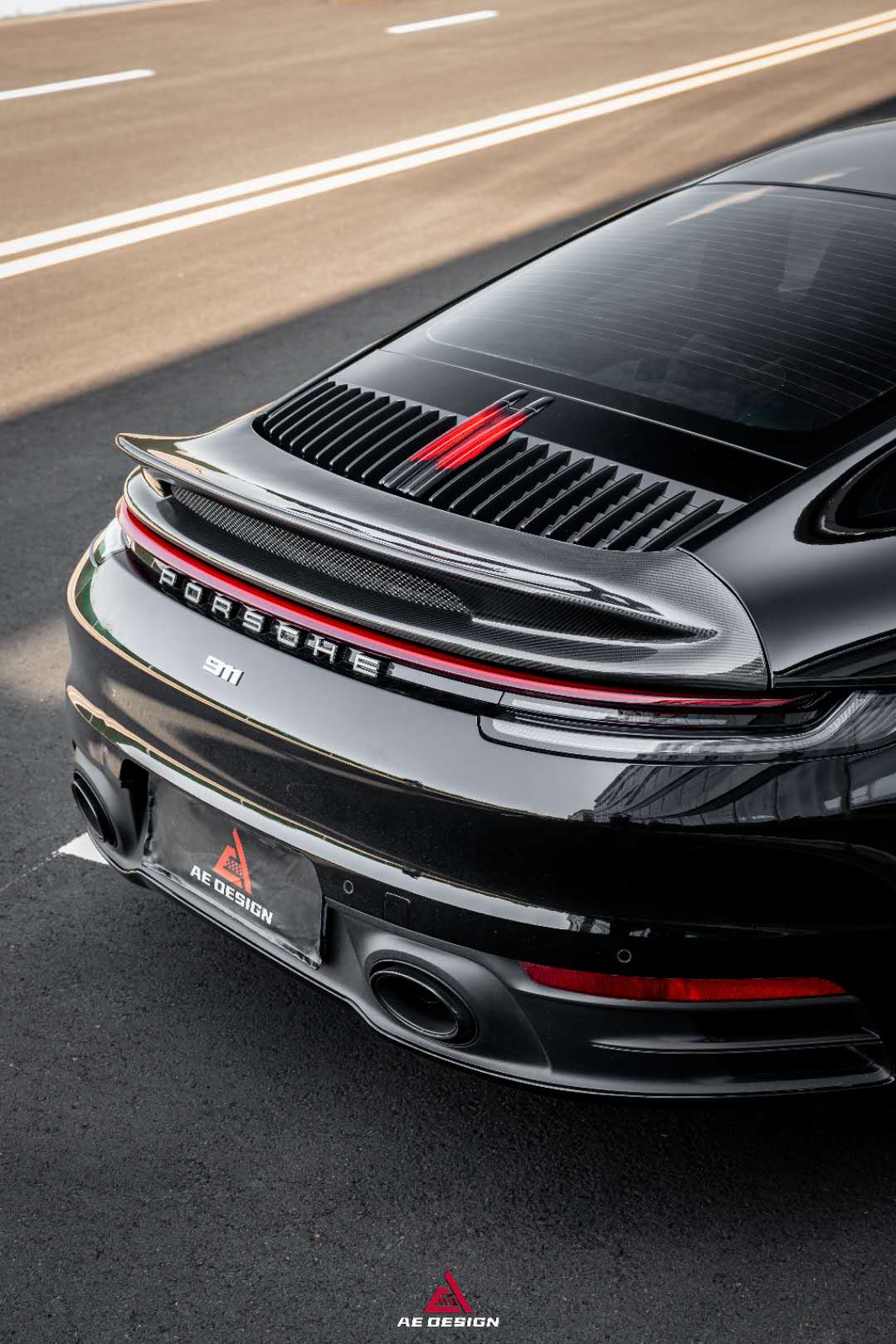 AE DESIGN - PORSCHE 911 992 CARRERA 4 / S / 4S CARBON FIBRE DUCKTAIL SPOILER - Aero Carbon UK