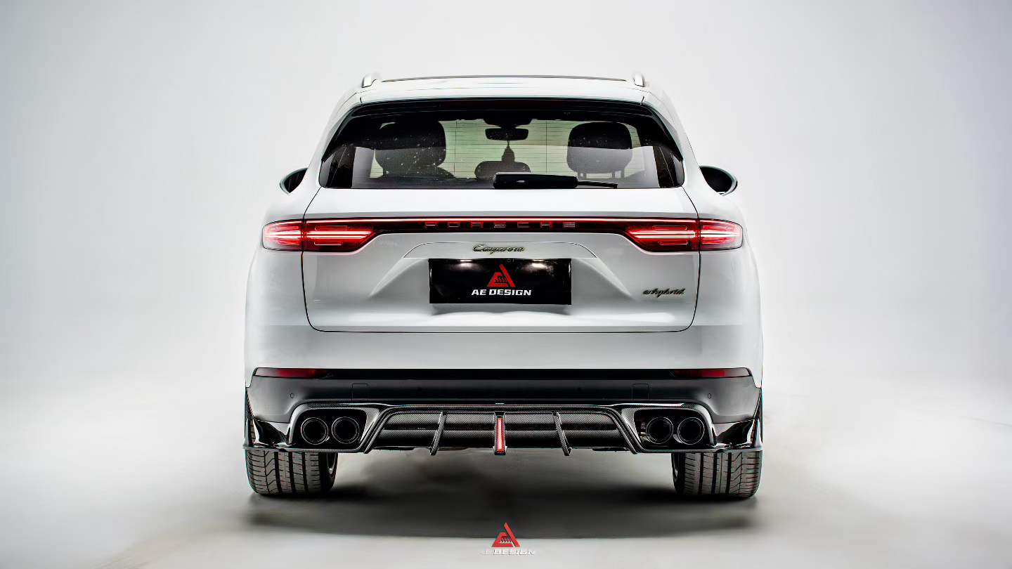 AE DESIGN - PORSCHE CAYENNE 9Y0 9Y3 DRY CARBON FIBRE REAR LED DIFFUSER - Aero Carbon UK