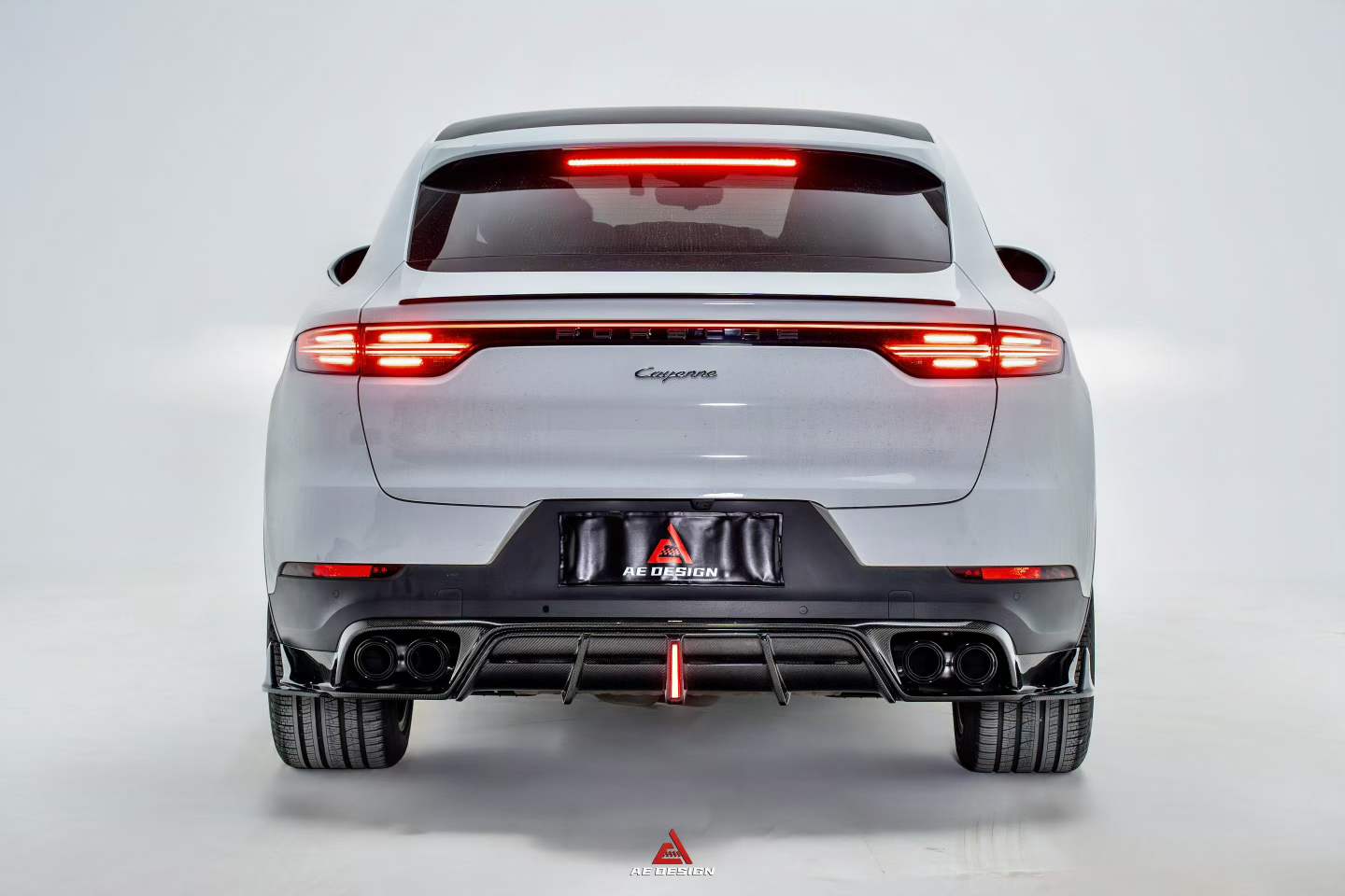 AE DESIGN - PORSCHE CAYENNE 9Y0 9Y3 DRY CARBON FIBRE REAR LED DIFFUSER - Aero Carbon UK
