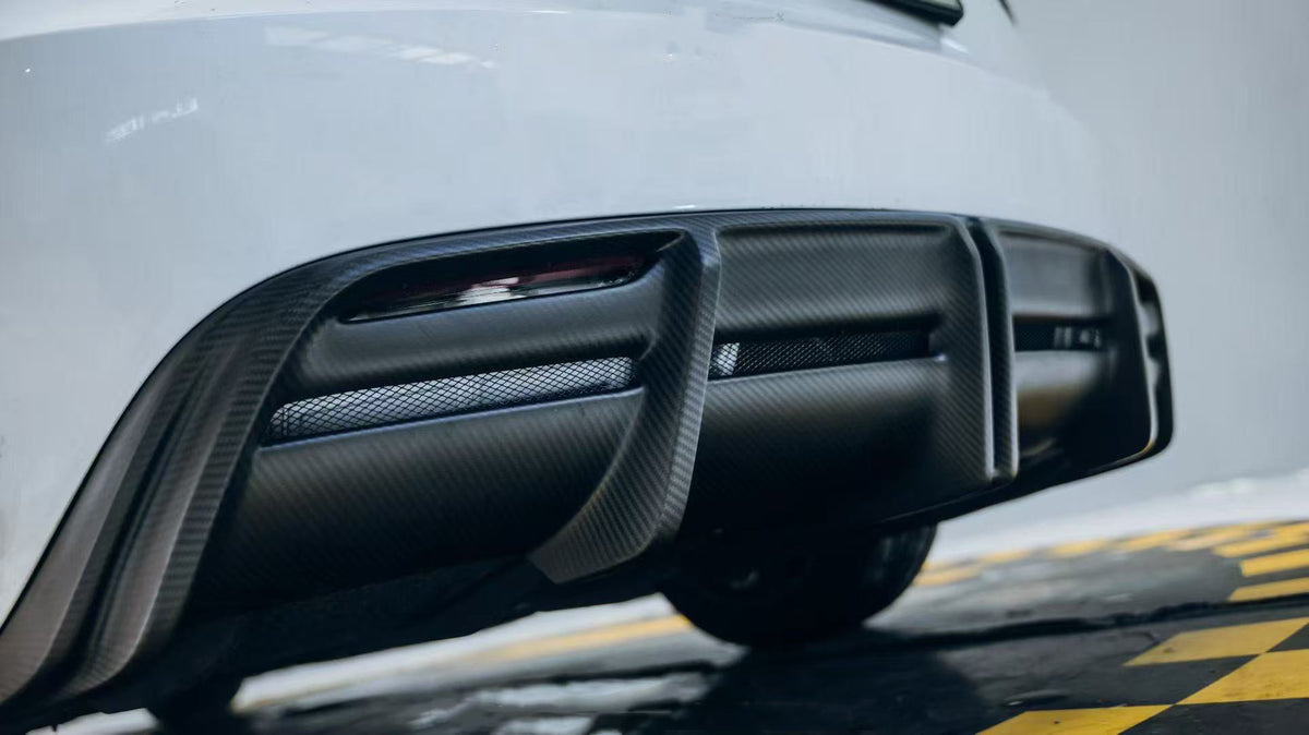 AE DESIGN - TESLA MODEL 3 HIGHLAND / PERFORMANCE 2024+ DRY CARBON FIBRE REAR DIFFUSER V2 - Aero Carbon UK