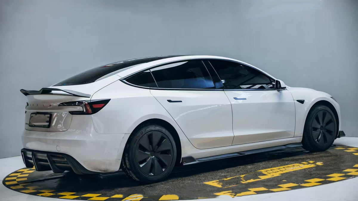 AE DESIGN - TESLA MODEL 3 HIGHLAND / PERFORMANCE 2024+ DRY CARBON FIBRE REAR DIFFUSER V2 - Aero Carbon UK