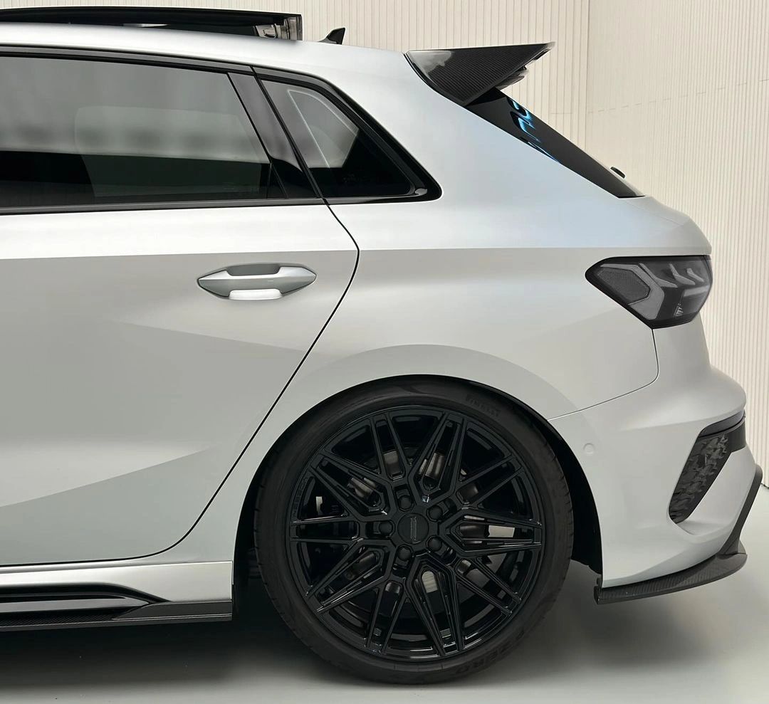 AERO CARBON - AUDI A3 S3 RS3 8Y SPORTBACK CLEAR TAIL LIGHTS - Aero Carbon UK