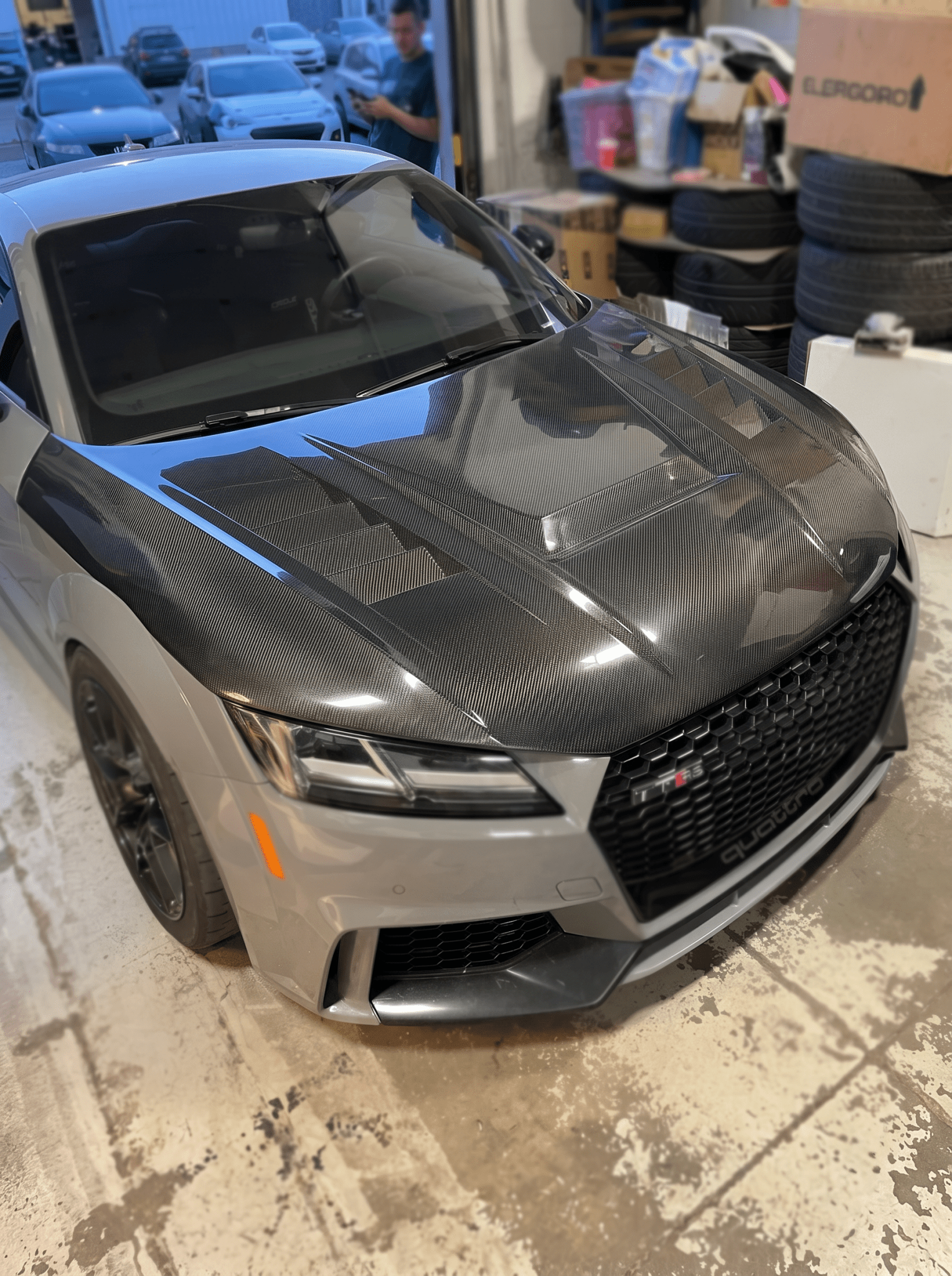 AERO CARBON - AUDI TT/TTS/TTRS MK3 VENTED CARBON FIBRE HOOD - Aero Carbon UK