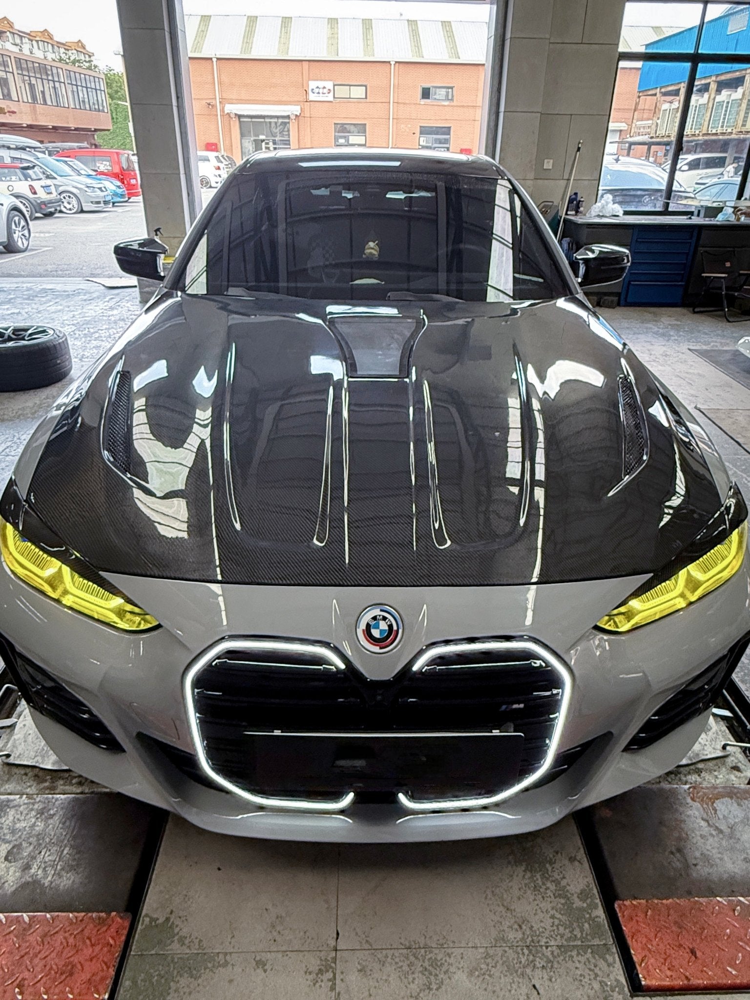 AERO CARBON - BMW I4 G26 ABS GLOSS BLACK FRONT LED GRILLE - Aero Carbon UK