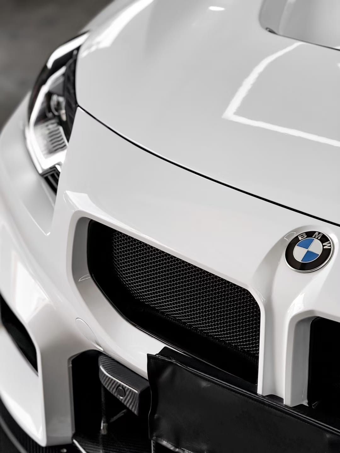 AERO CARBON - BMW M2 G87 ABS GLOSS BLACK MESH GRILLE - Aero Carbon UK