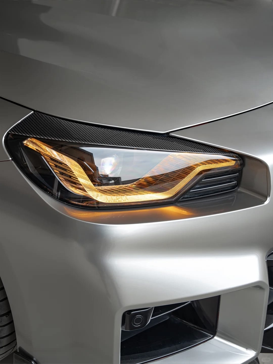 AERO CARBON - BMW M2 G87 CARBON FIBER HEADLIGHT EYE BROW TRIMS - Aero Carbon UK