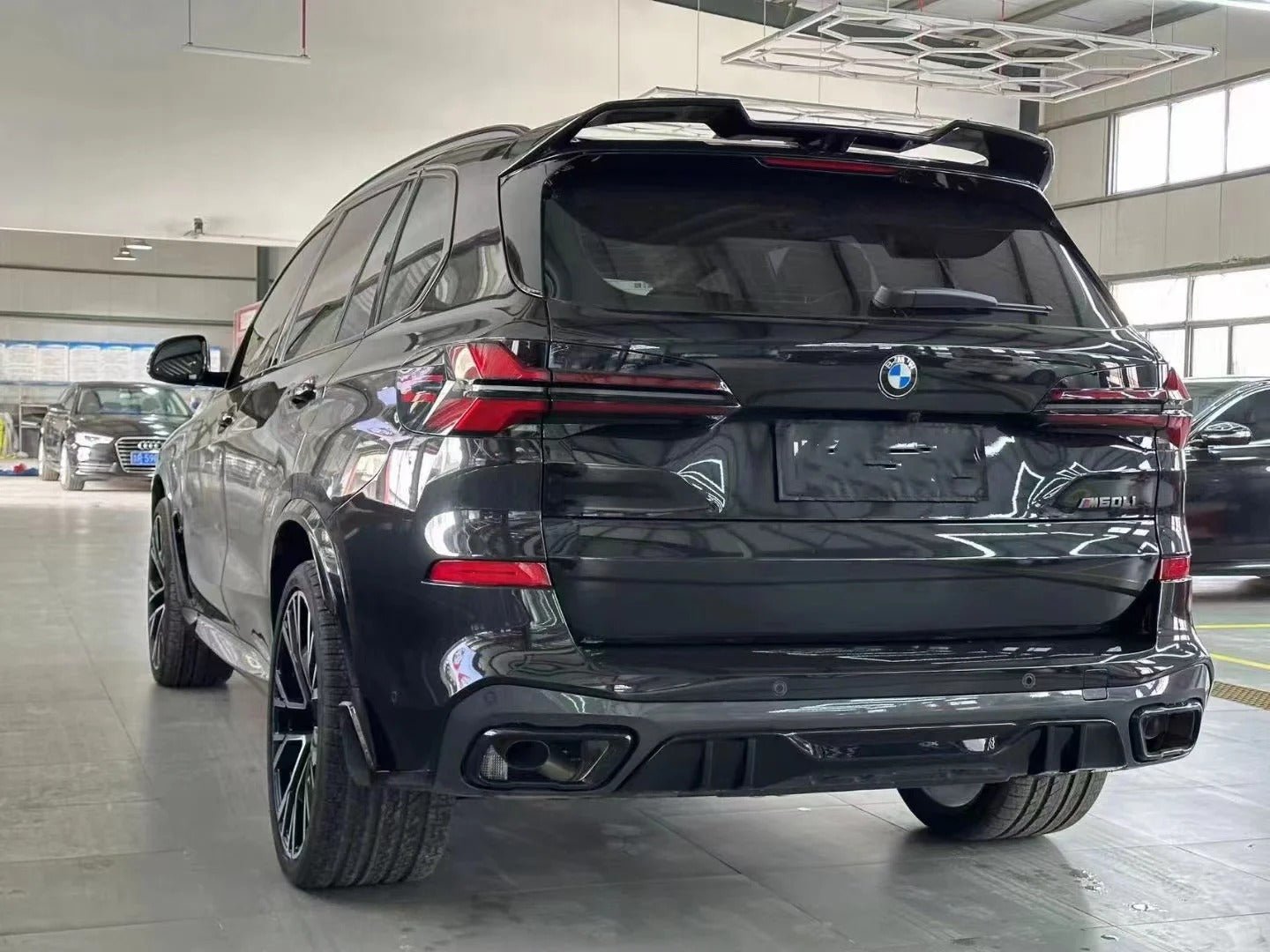 AERO CARBON - BMW X5 G05 LCI ABS GLOSS BLACK TOP SPOILER V2 - Aero Carbon UK