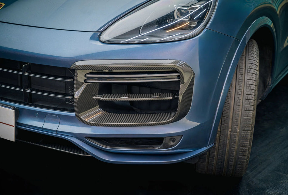 AERO CARBON - PORSCHE CAYENNE 9Y0.1 DRY CARBON FIBER FRONT BUMPER INSERTS - Aero Carbon UK