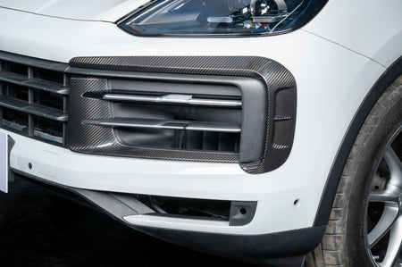 AERO CARBON - PORSCHE CAYENNE 9Y0.2 DRY CARBON FIBER FRONT BUMPER TRIM - Aero Carbon UK