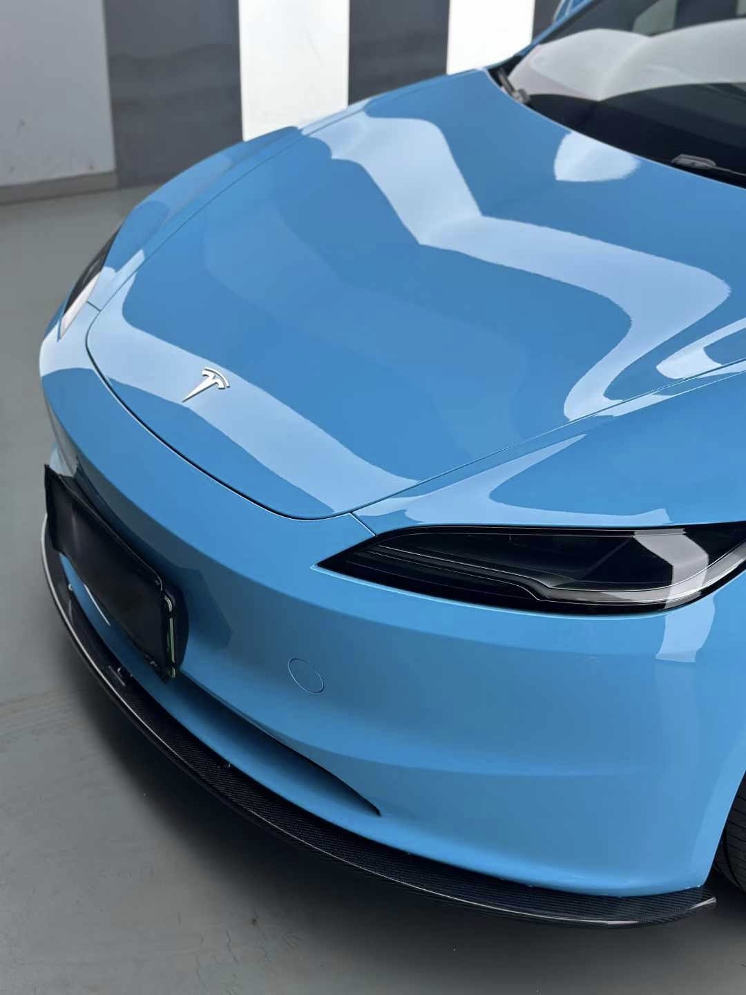 AERO CARBON - TESLA MODEL 3 HIGHLAND 2024+ DRY CARBON FIBRE FRONT LIP V1 - Aero Carbon UK