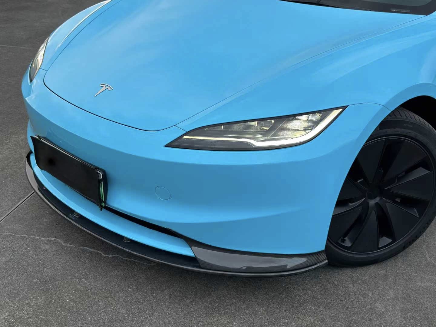 AERO CARBON - TESLA MODEL 3 HIGHLAND 2024+ DRY CARBON FIBRE FRONT LIP V2 - Aero Carbon UK