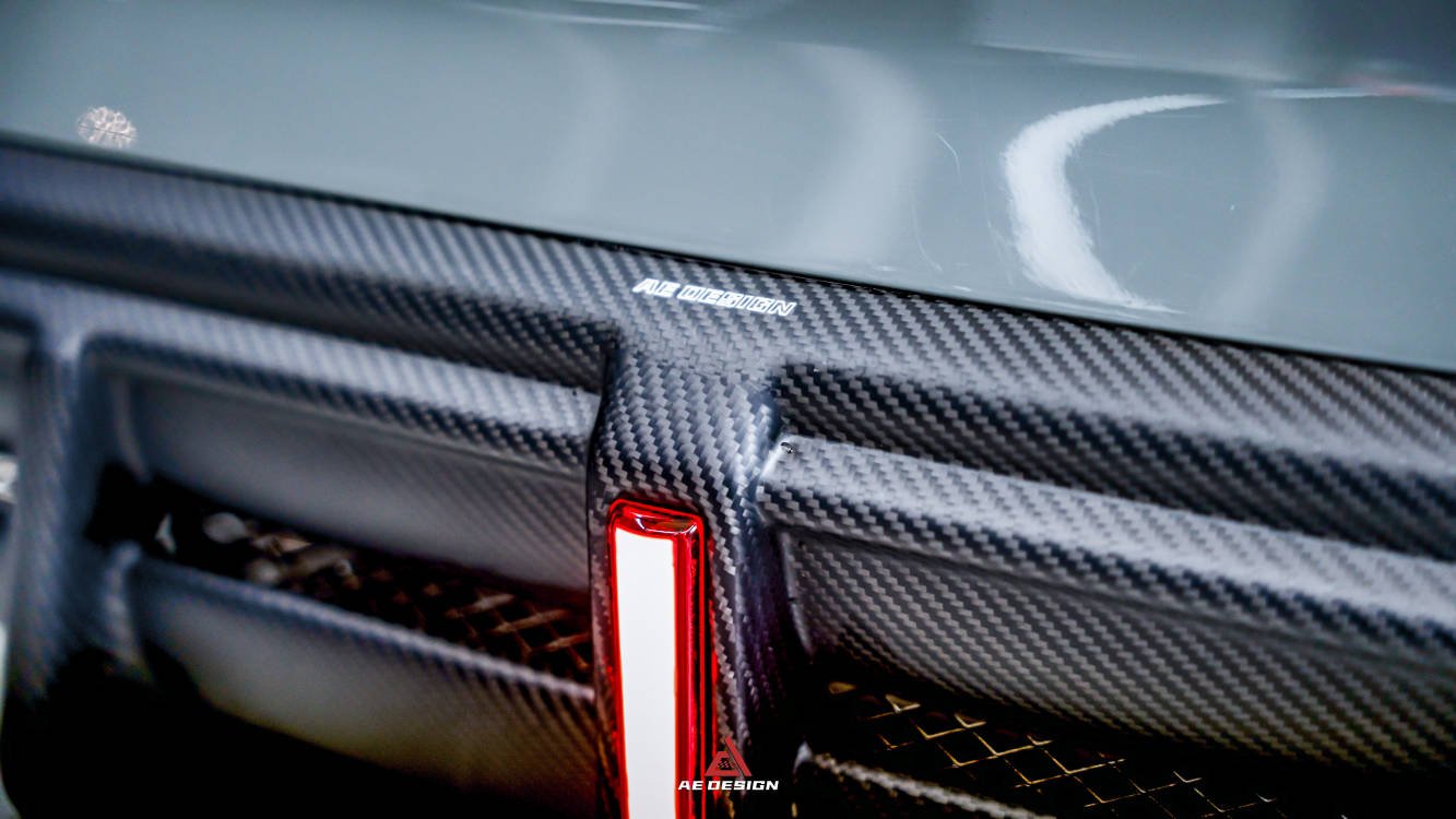 AERO DESIGN - AUDI A4 / S4 B9.5 CARBON FIBRE LED REAR DIFFUSER - Aero Carbon UK