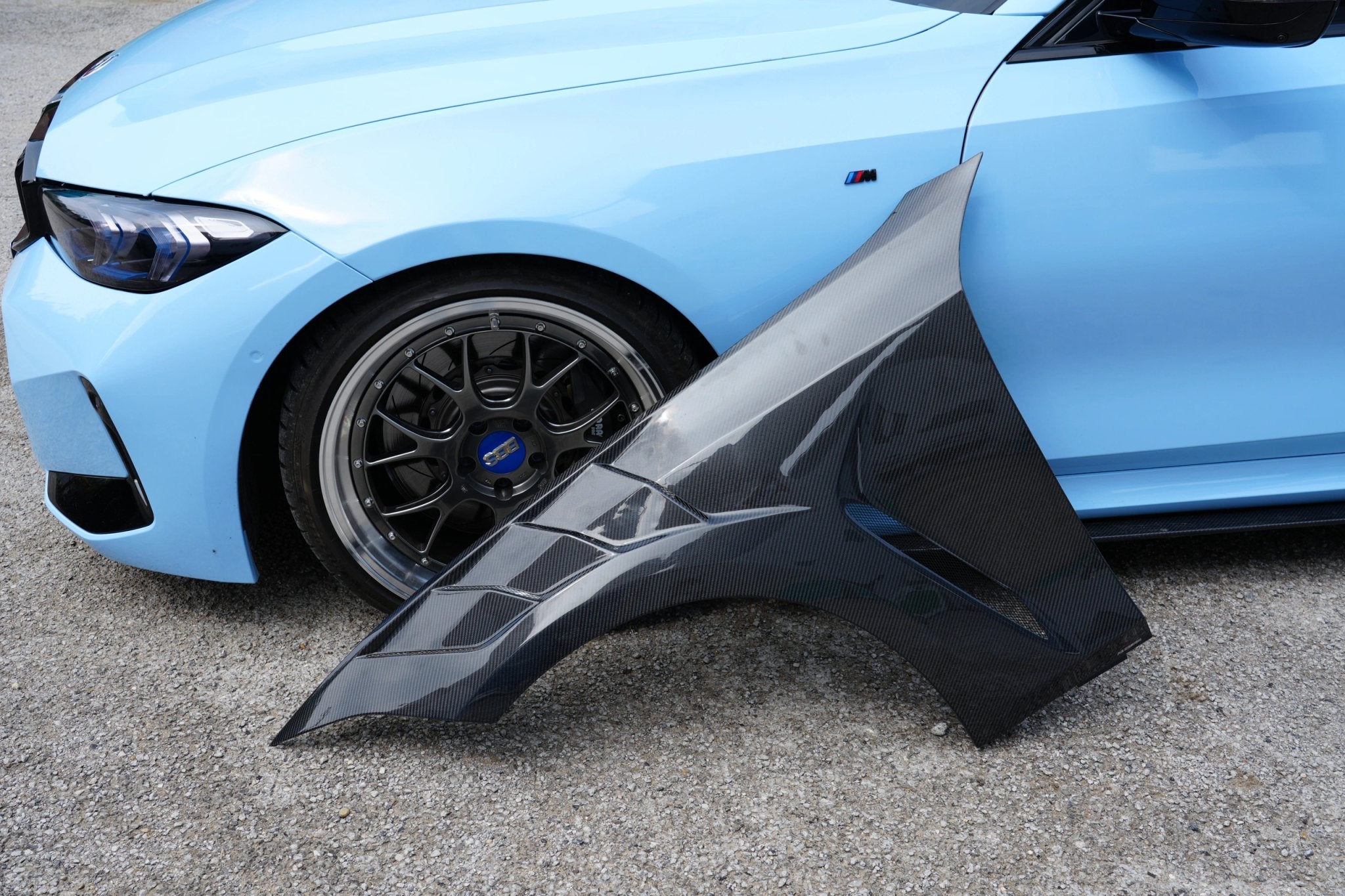 AERO DESIGN - BMW 3 SERIES G20 DRY CARBON FIBRE SIDE FENDERS - Aero Carbon UK