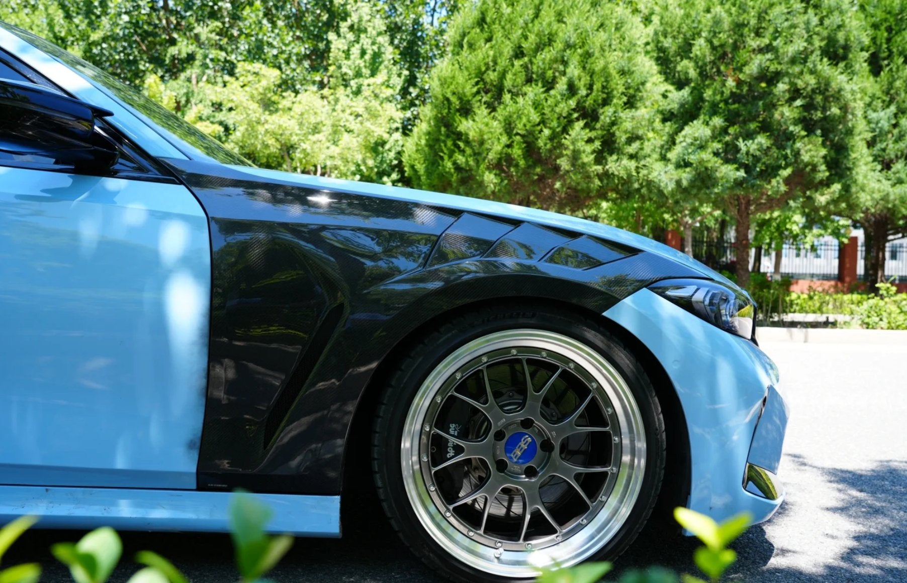 AE DESIGN - BMW 3 SERIES G20 DRY CARBON FIBRE SIDE FENDERS – Aero Carbon UK