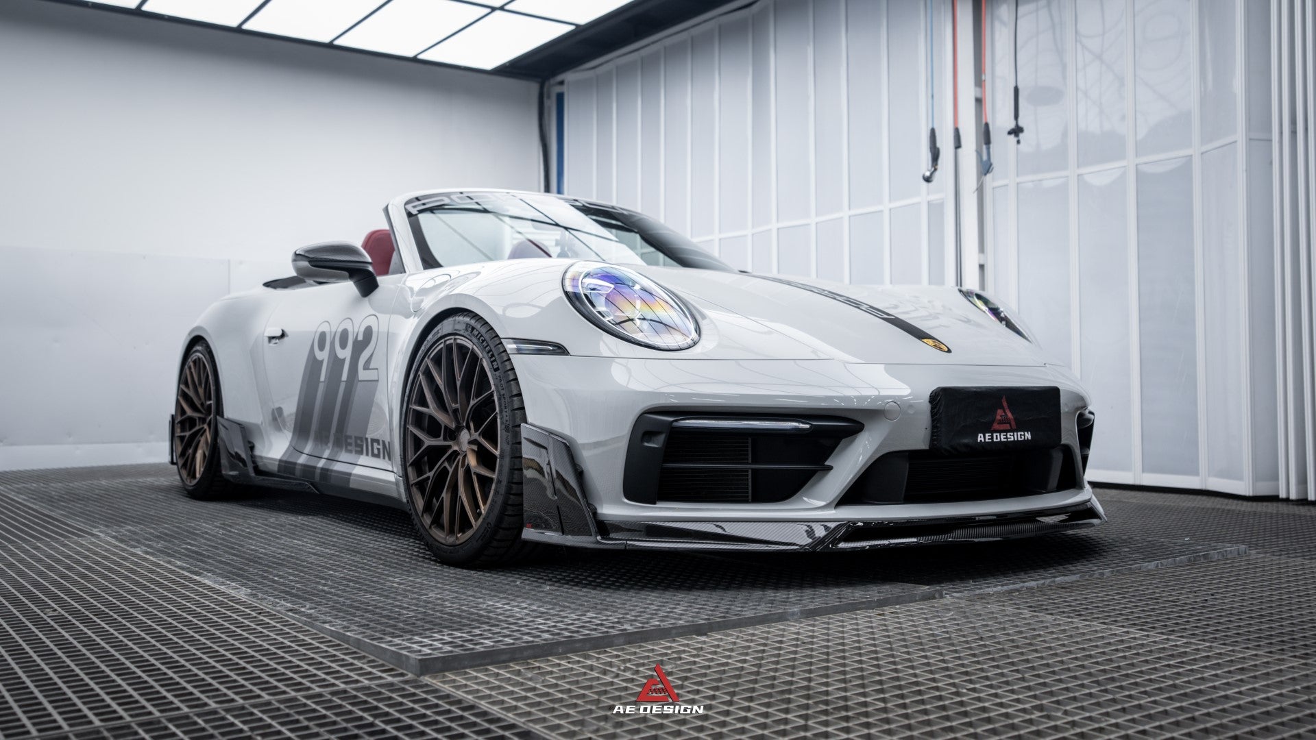 AERO DESIGN - PORSCHE 911 992 CARRERA/4/S/4S/GTS CARBON FIBRE SIDE SKIRTS - Aero Carbon UK