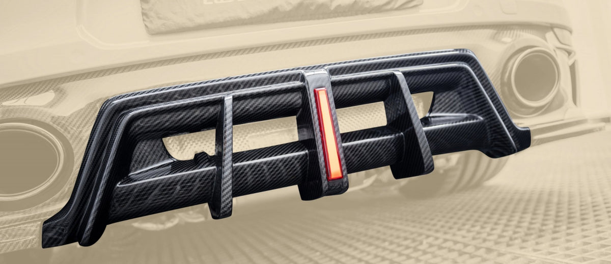 AERO DESIGN - PORSCHE CARRERA 911 992 DRY CARBON FIBRE LED REAR DIFFUSER - Aero Carbon UK