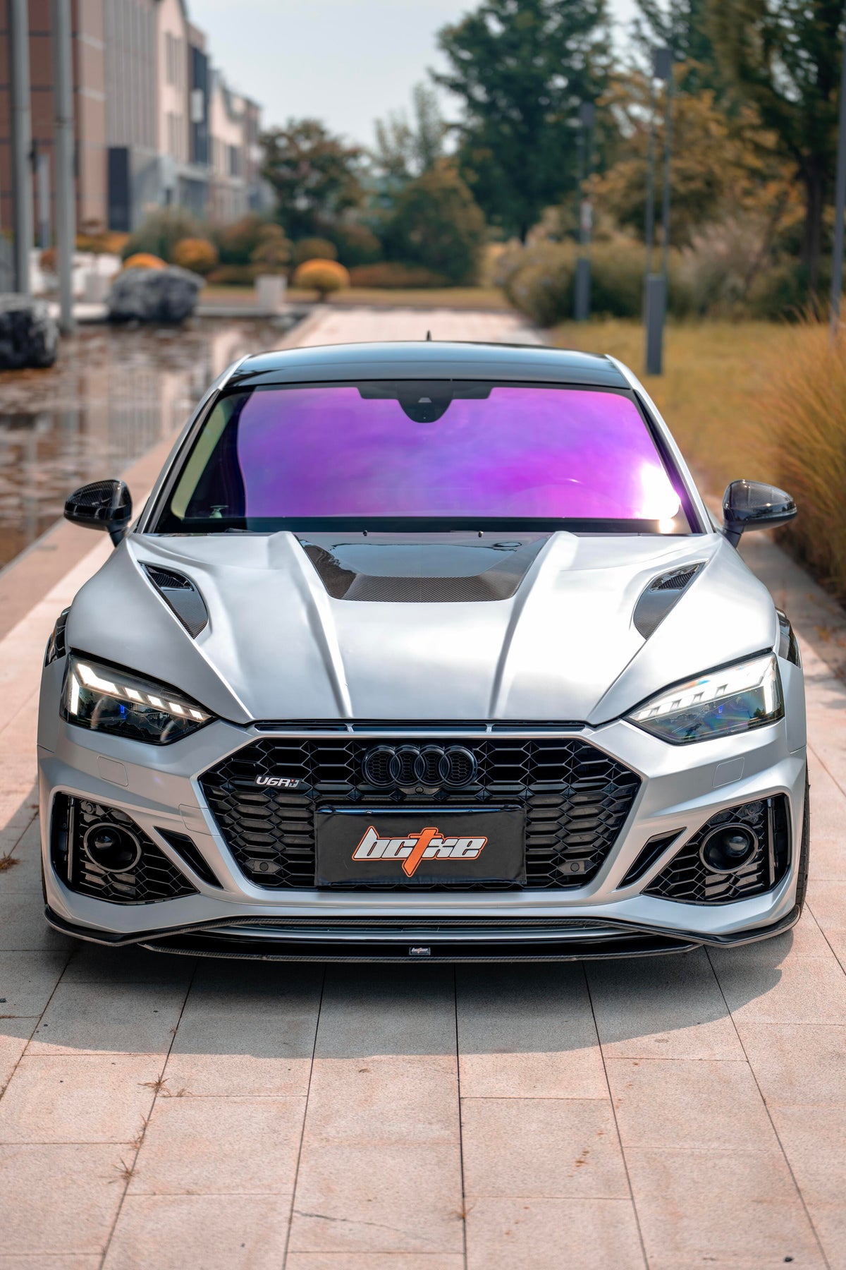 BCTXE Audi A5 S5 RS5 B9.5 carbon fibre bonnet, front view of silver RS5 Sportback